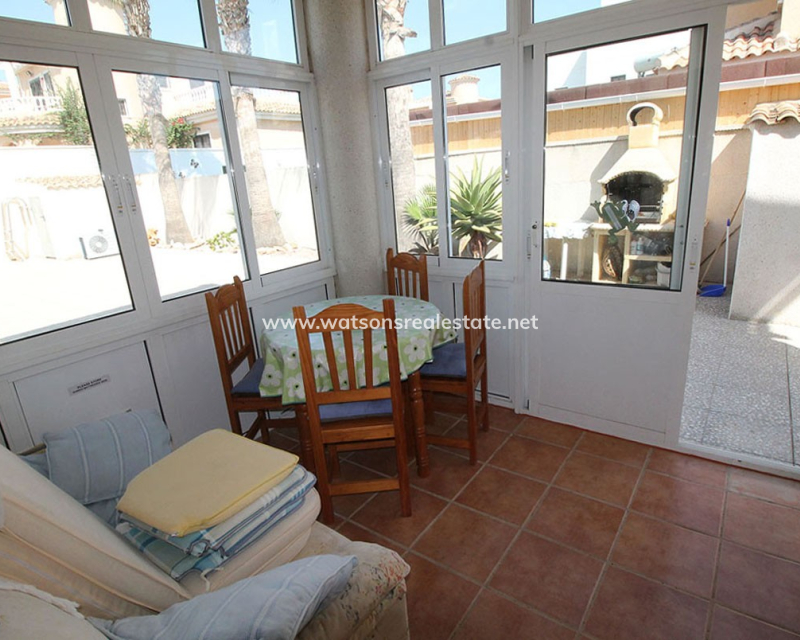 Resale - Freistendhe Villa - Urb. La Marina