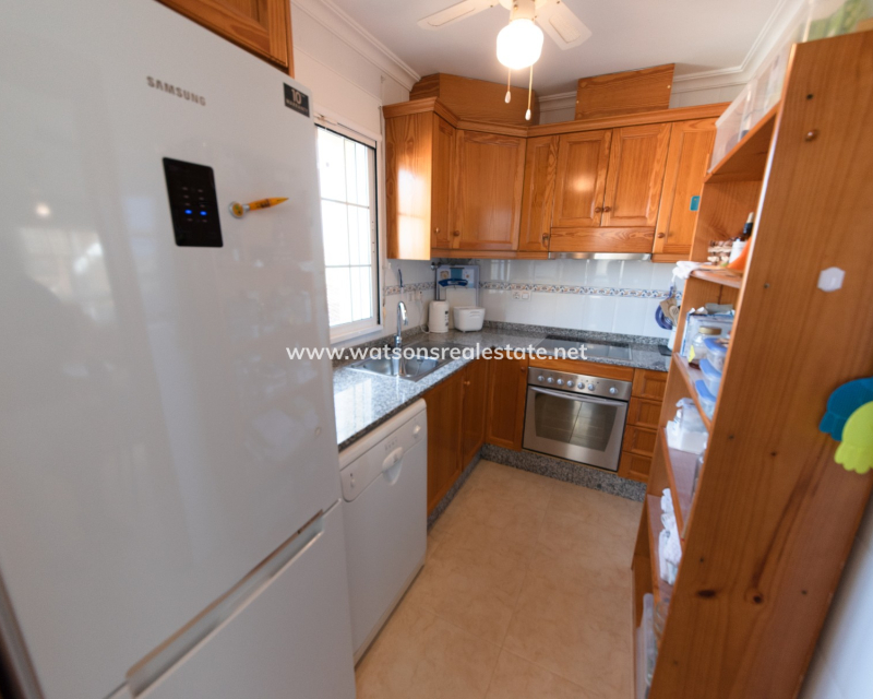 Resale - Freistendhe Villa - Urb. La Marina