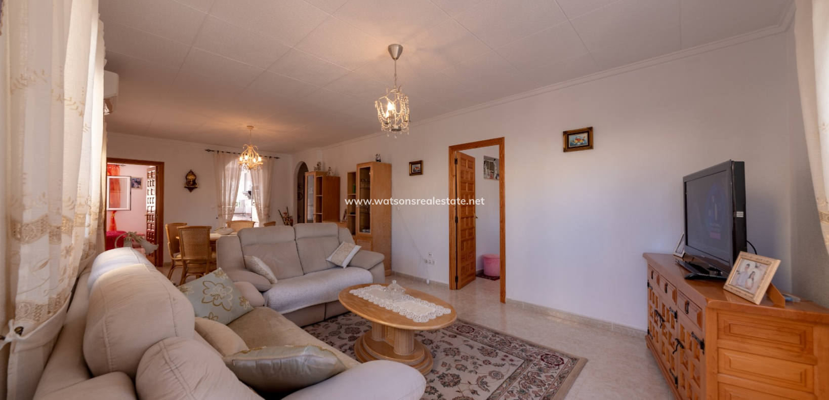 Resale - Freistendhe Villa - Urb. La Marina