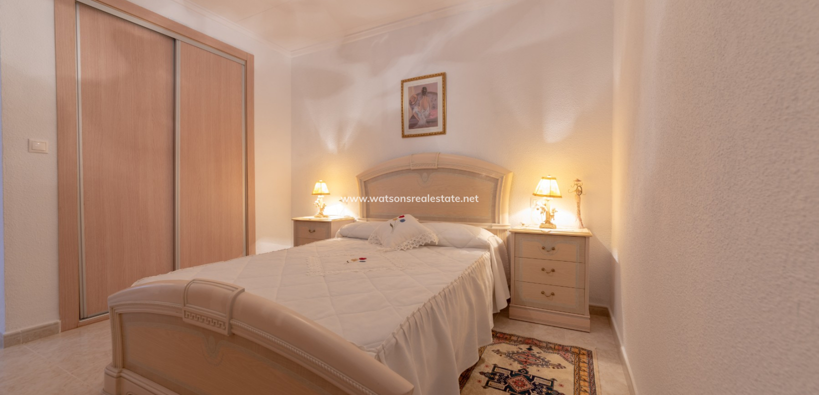 Resale - Freistendhe Villa - Urb. La Marina