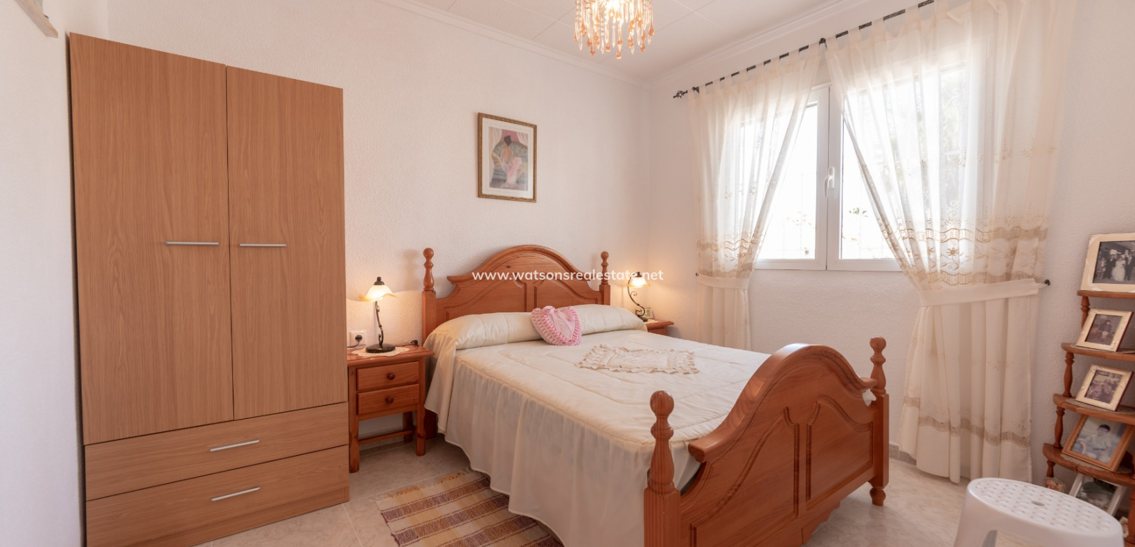 Resale - Freistendhe Villa - Urb. La Marina