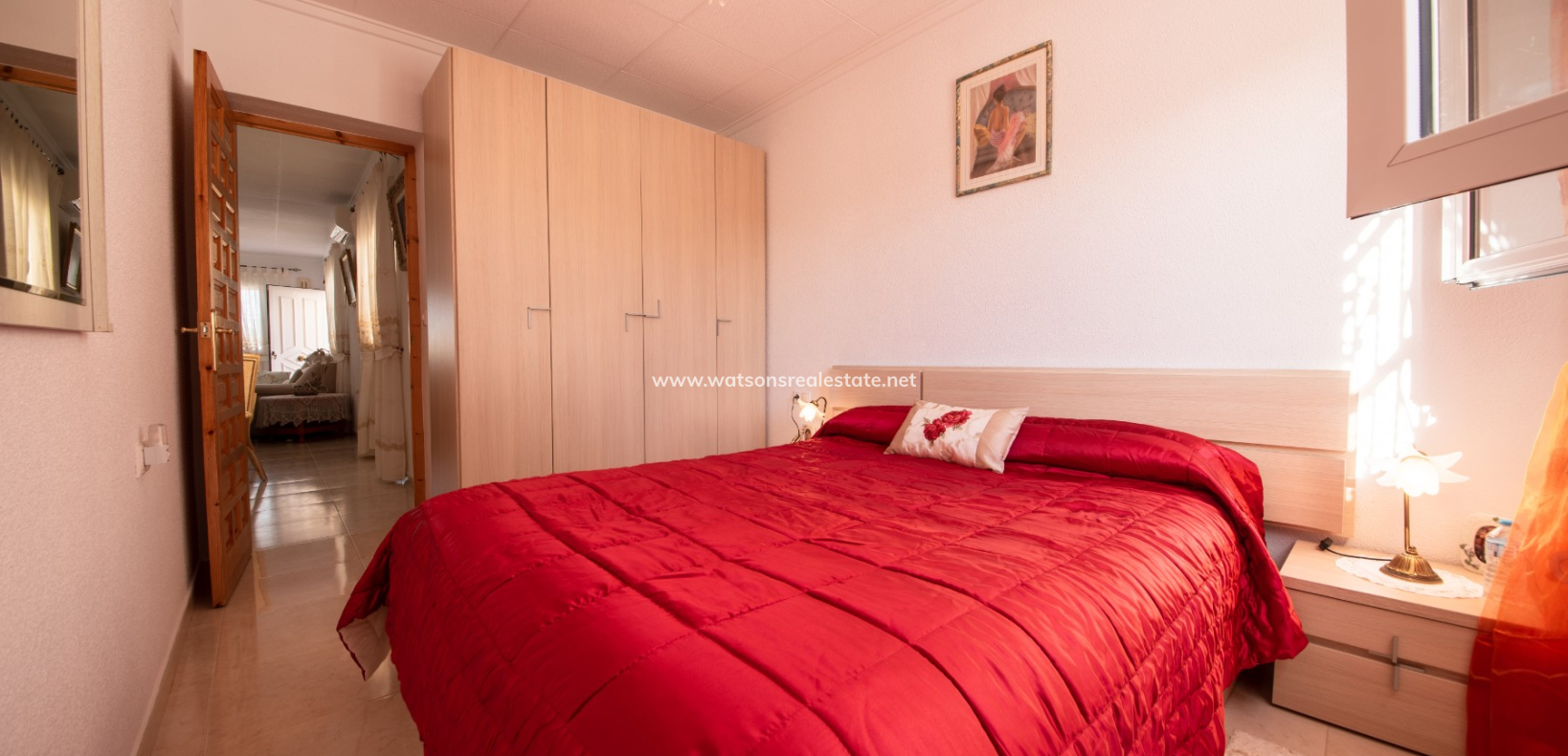 Resale - Freistendhe Villa - Urb. La Marina