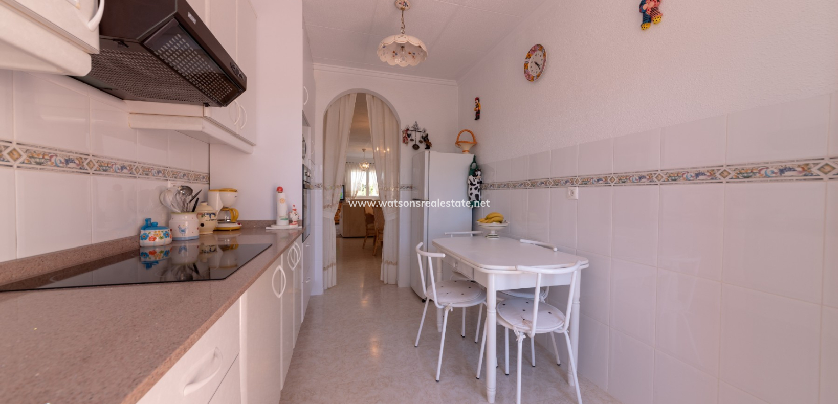 Resale - Freistendhe Villa - Urb. La Marina