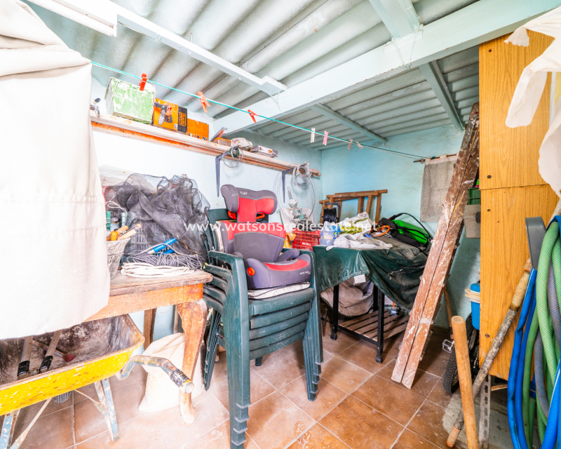 Resale - Freistendhe Villa - Urb. La Marina