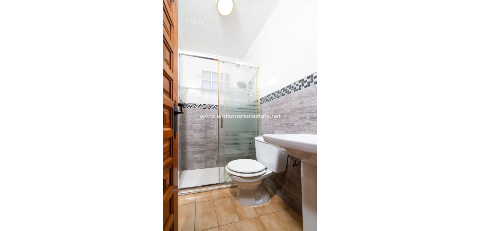 Resale - Freistendhe Villa - Urb. La Marina
