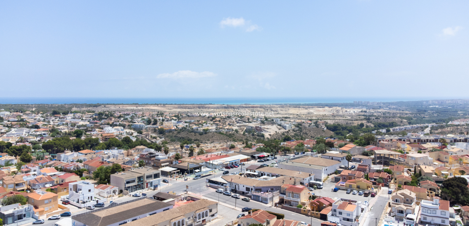 Resale - Freistendhe Villa - Urb. La Marina