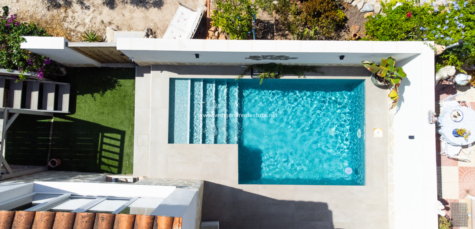 Resale - Freistendhe Villa - Urb. La Marina