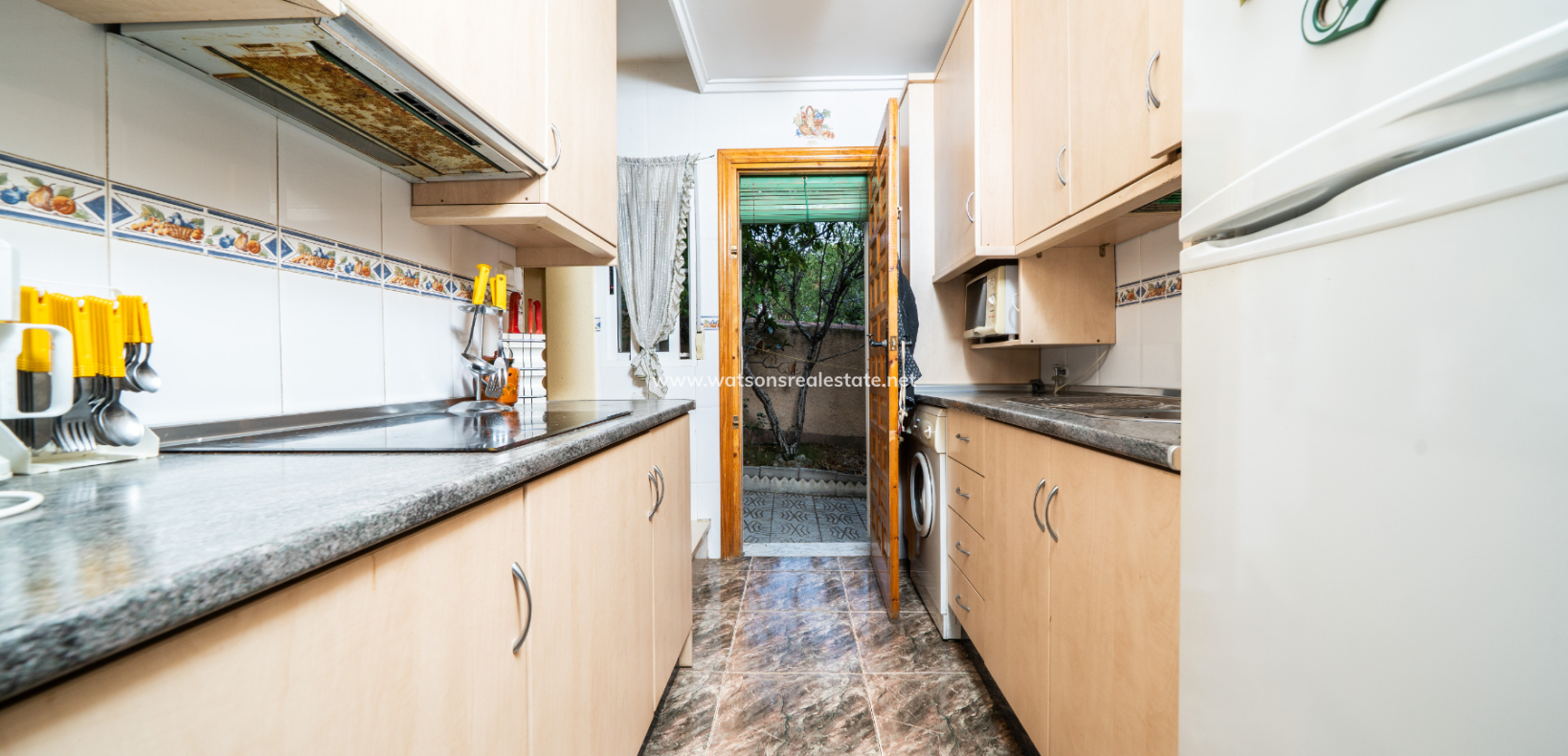 Resale - Freistendhe Villa - Urb. La Marina