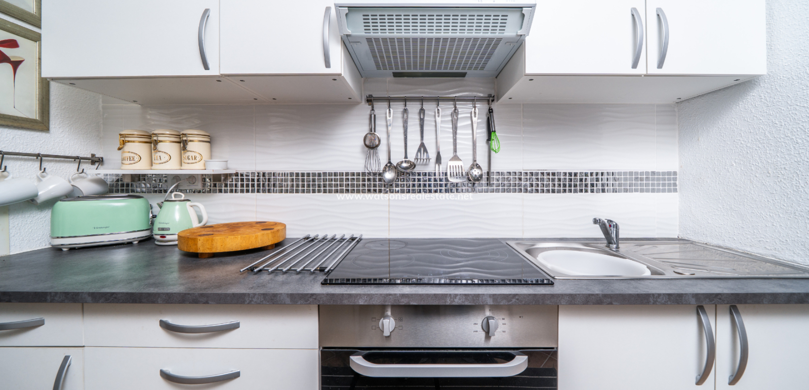 Resale - Freistendhe Villa - Urb. La Marina