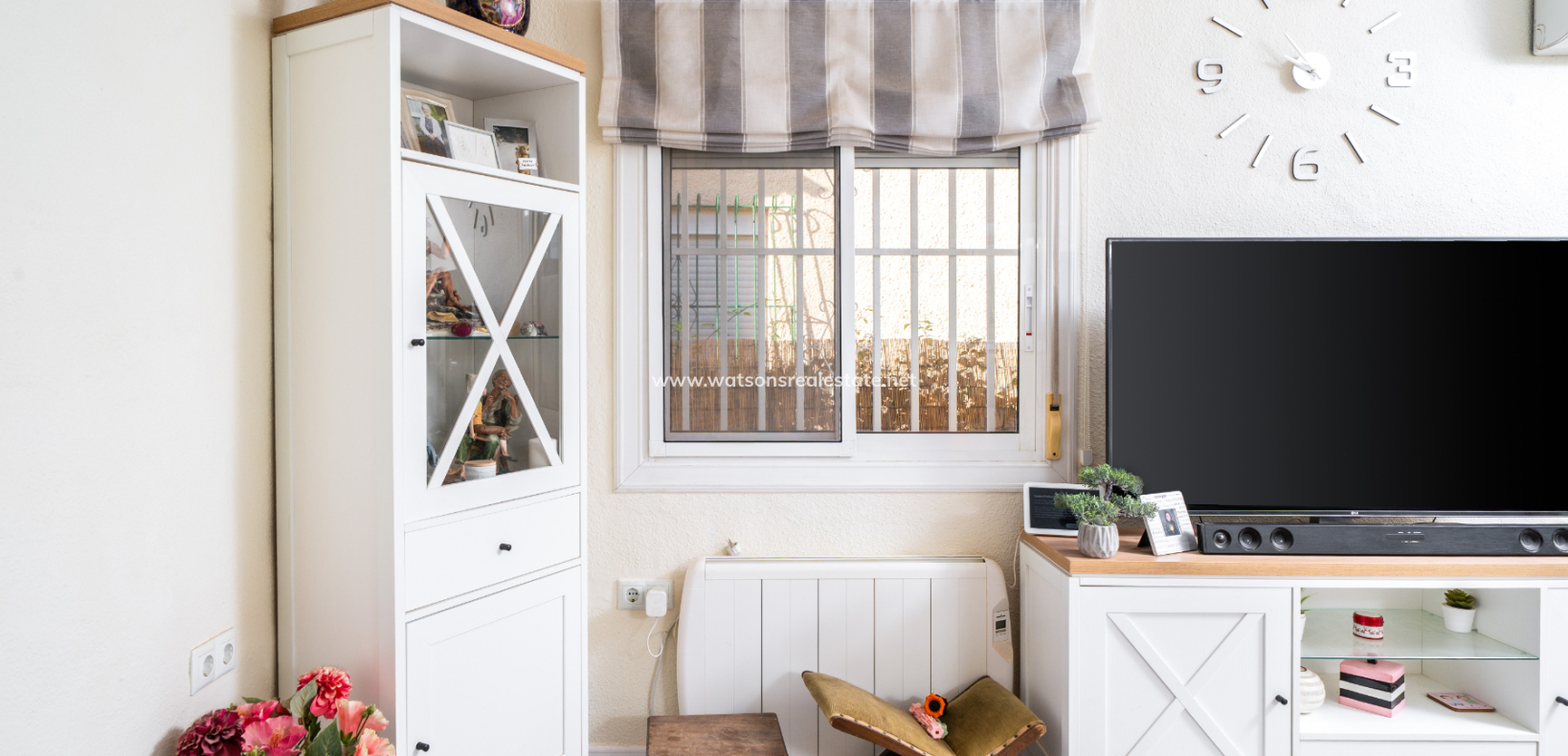 Resale - Freistendhe Villa - Urb. La Marina