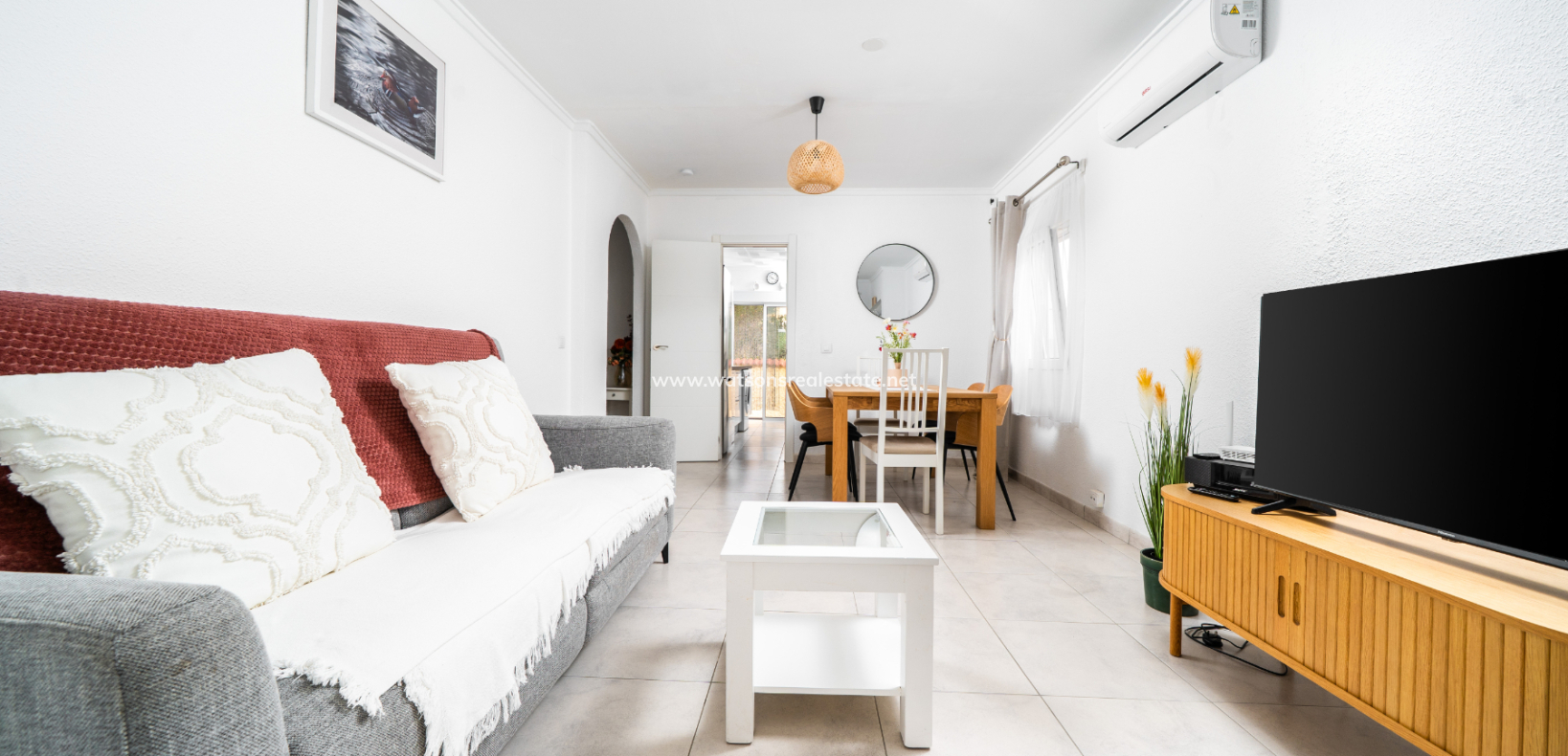 Resale - Freistendhe Villa - Urb. La Marina