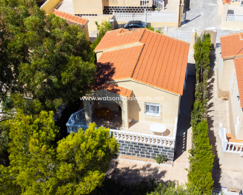 Resale - Freistendhe Villa - Urb. La Marina