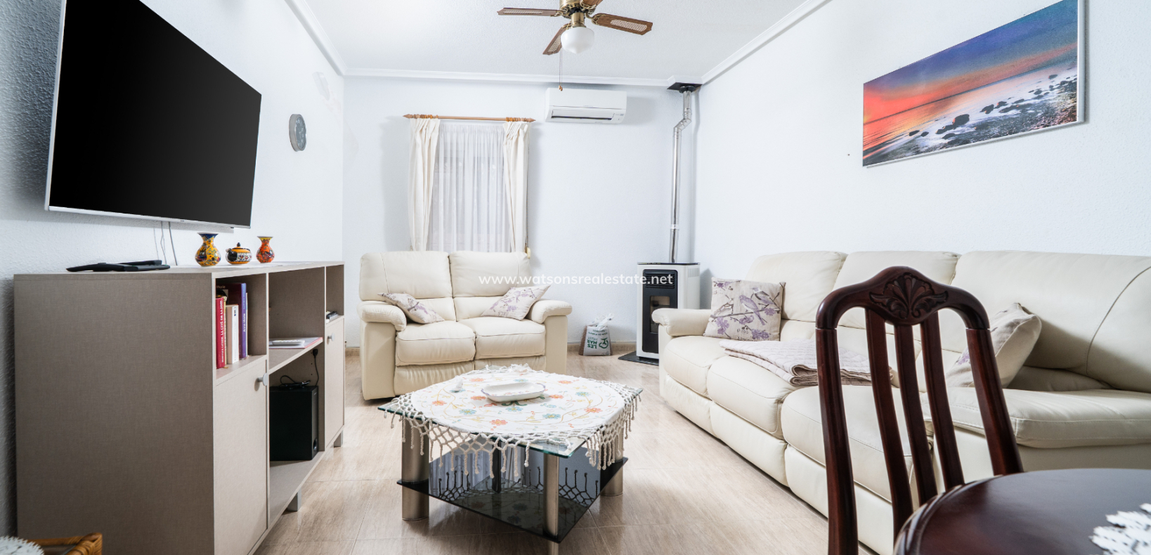 Resale - Freistendhe Villa - Urb. La Marina