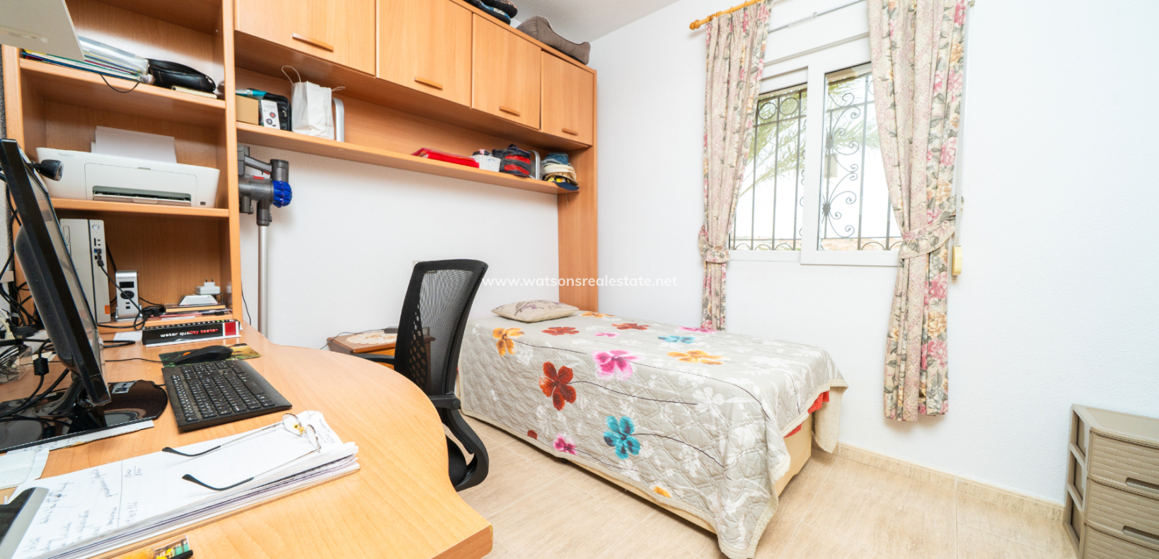 Resale - Freistendhe Villa - Urb. La Marina