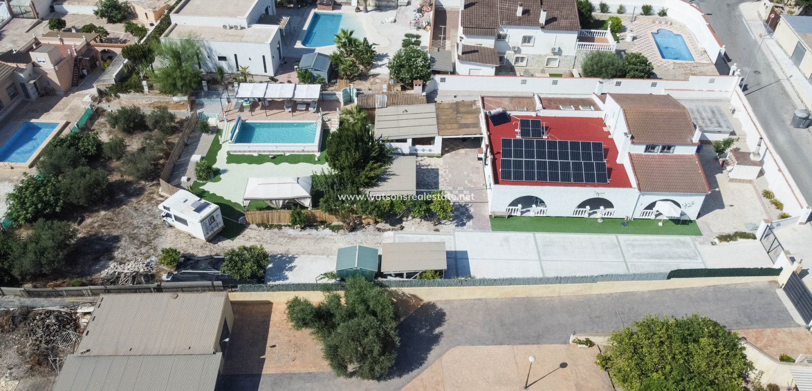 Resale - Freistendhe Villa - Urb. La Marina