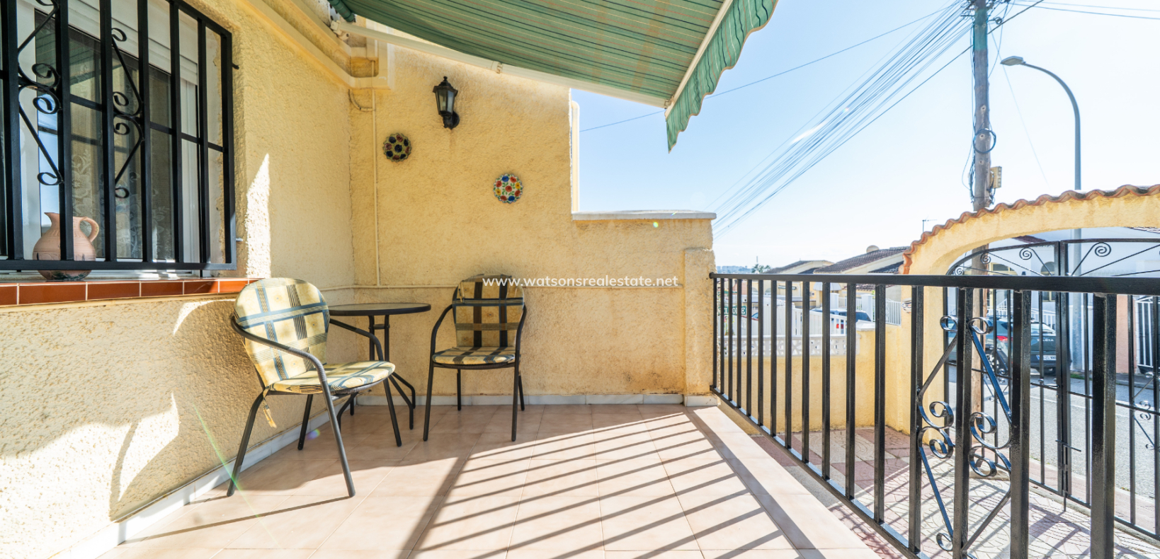 Resale - Freistendhe Villa - Urb. La Marina