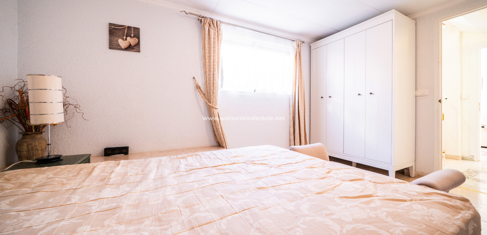 Resale - Freistendhe Villa - Urb. La Marina