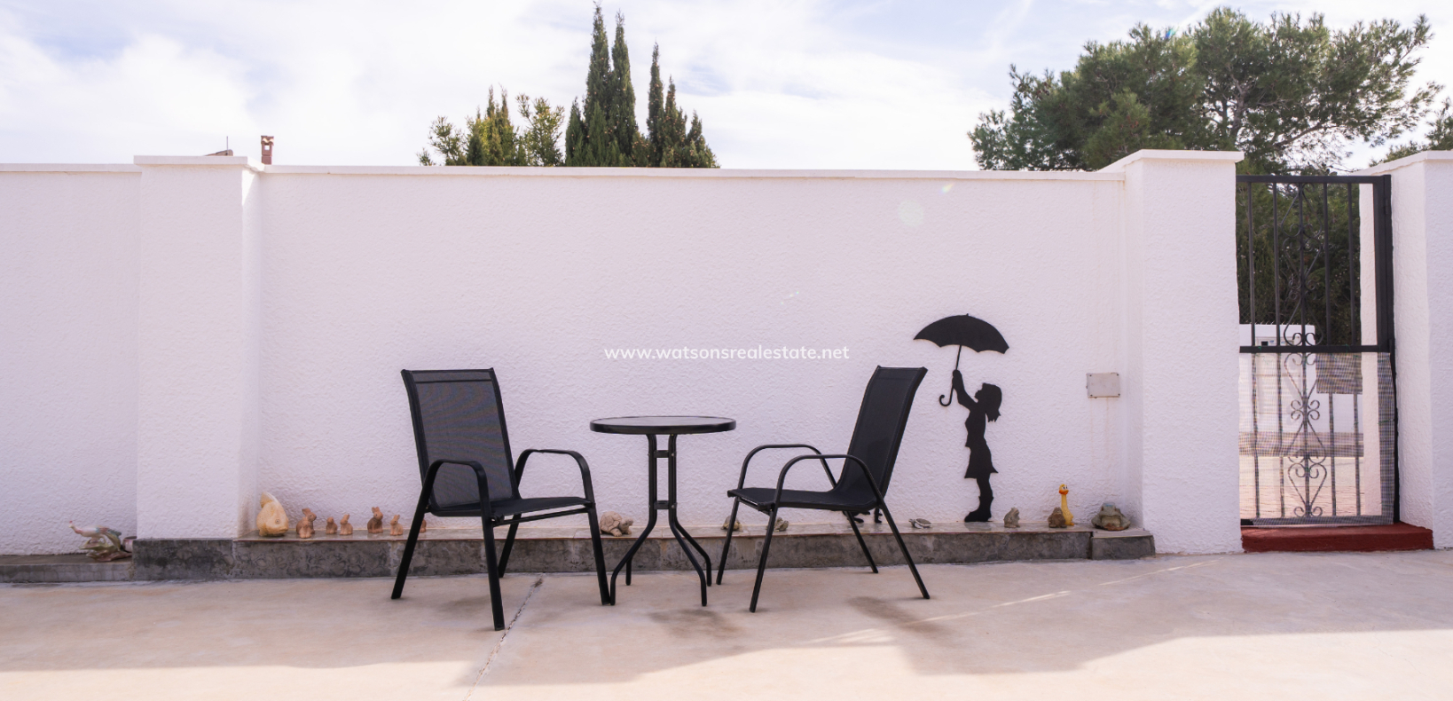 Resale - Freistendhe Villa - Urb. La Marina