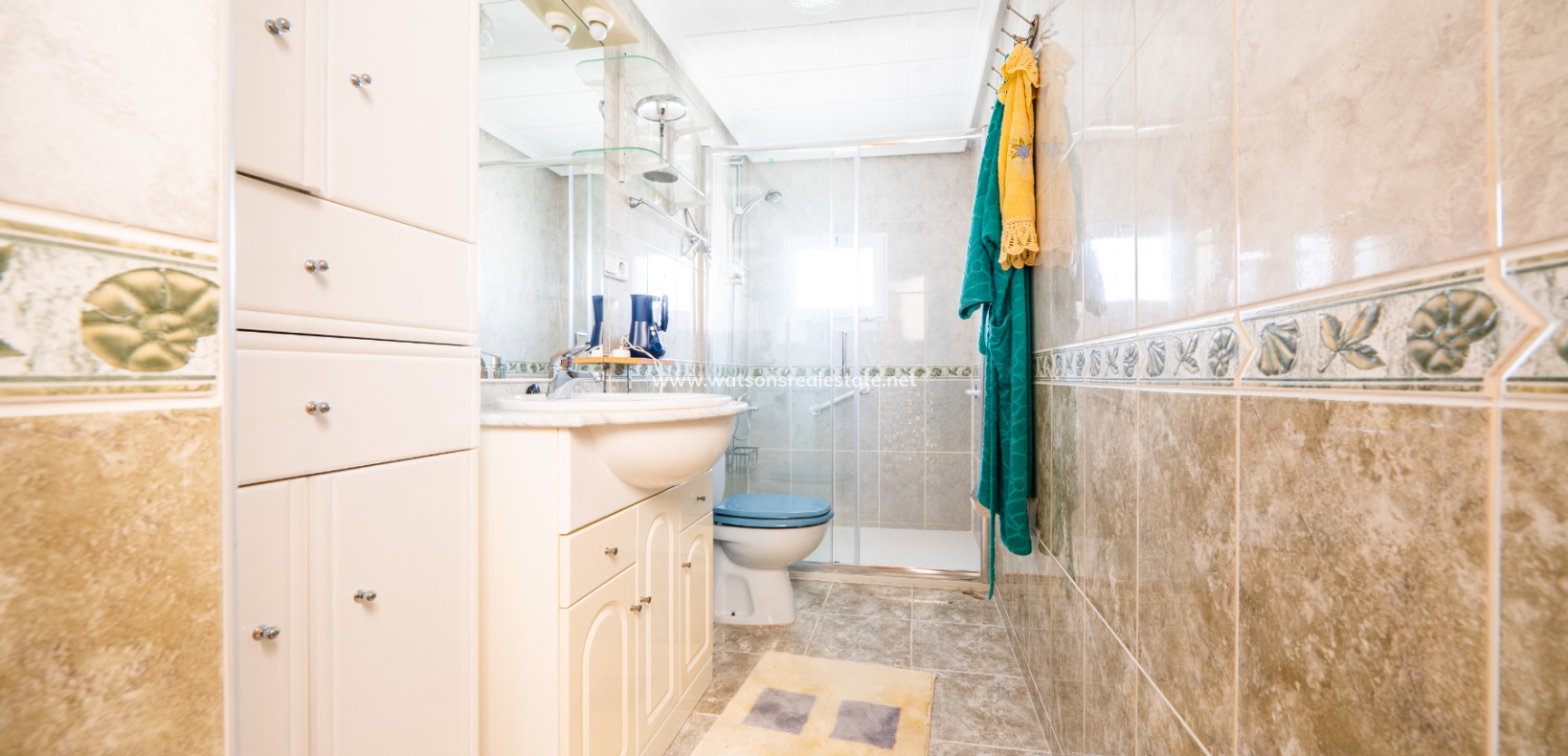 Resale - Freistendhe Villa - Urb. La Marina