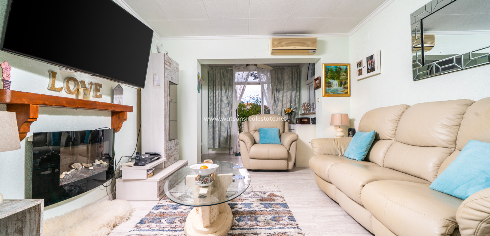 Resale - Freistendhe Villa - Urb. La Marina