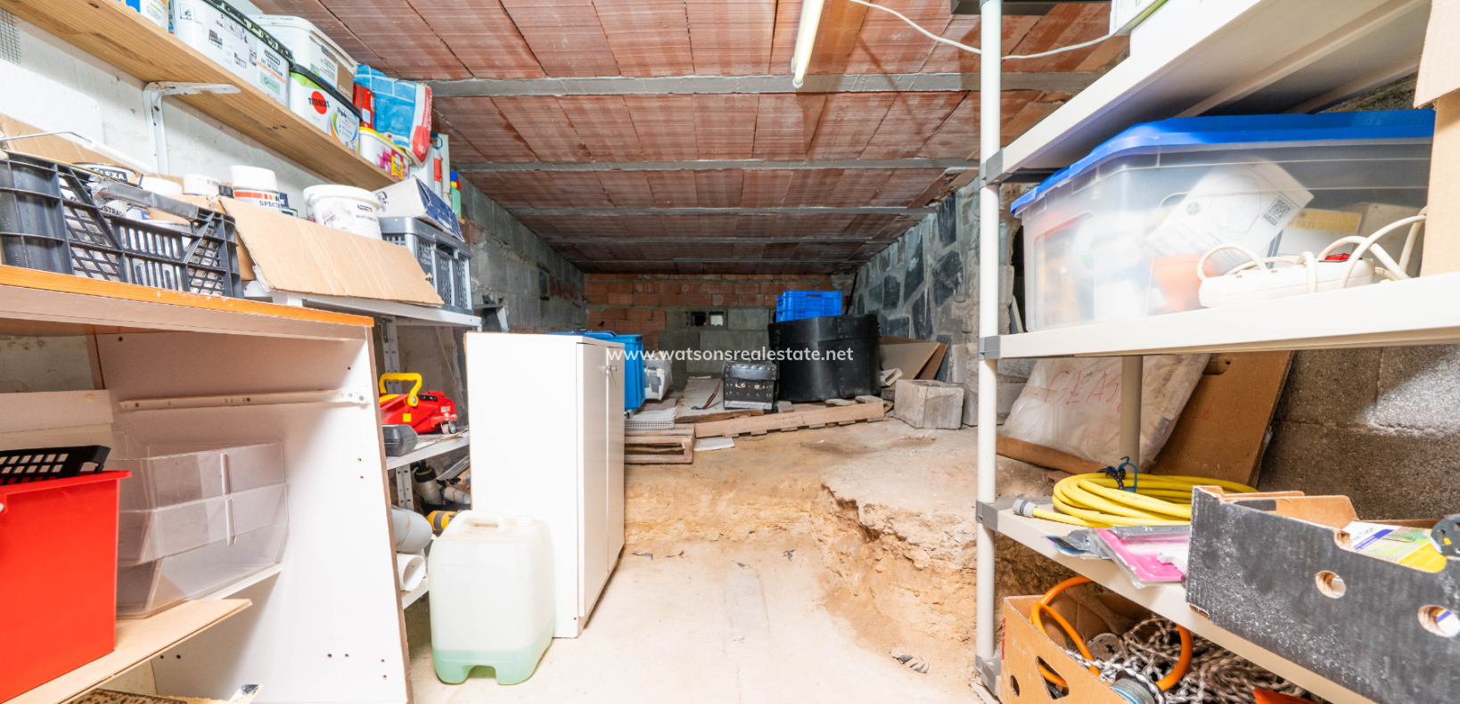 Resale - Freistendhe Villa - Urb. La Marina