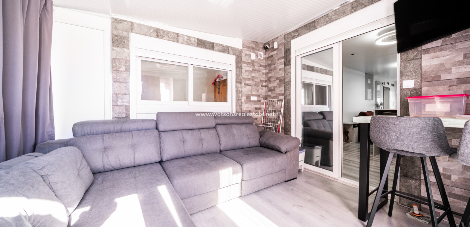 Resale - Freistendhe Villa - Urb. La Marina