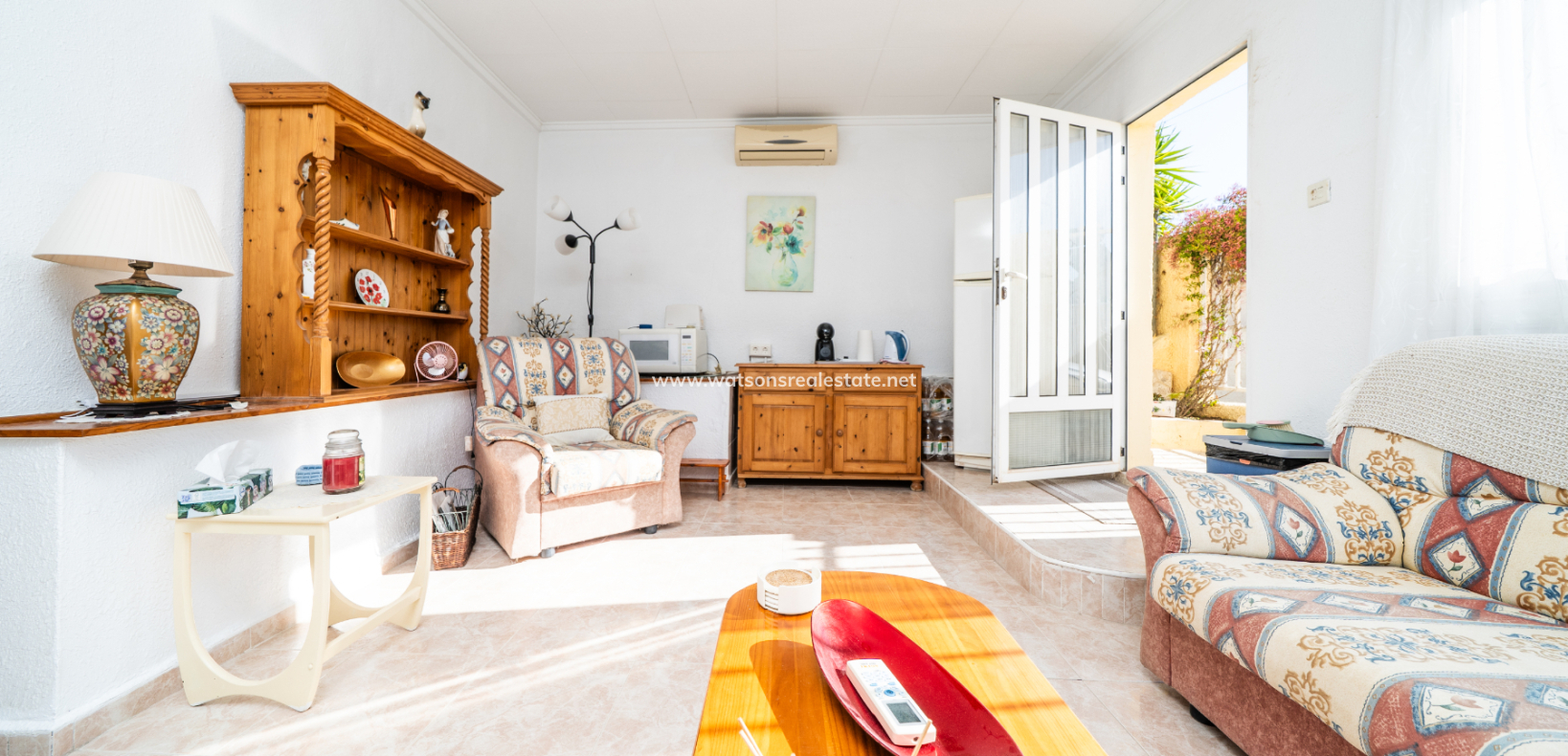 Resale - Freistendhe Villa - Urb. La Marina