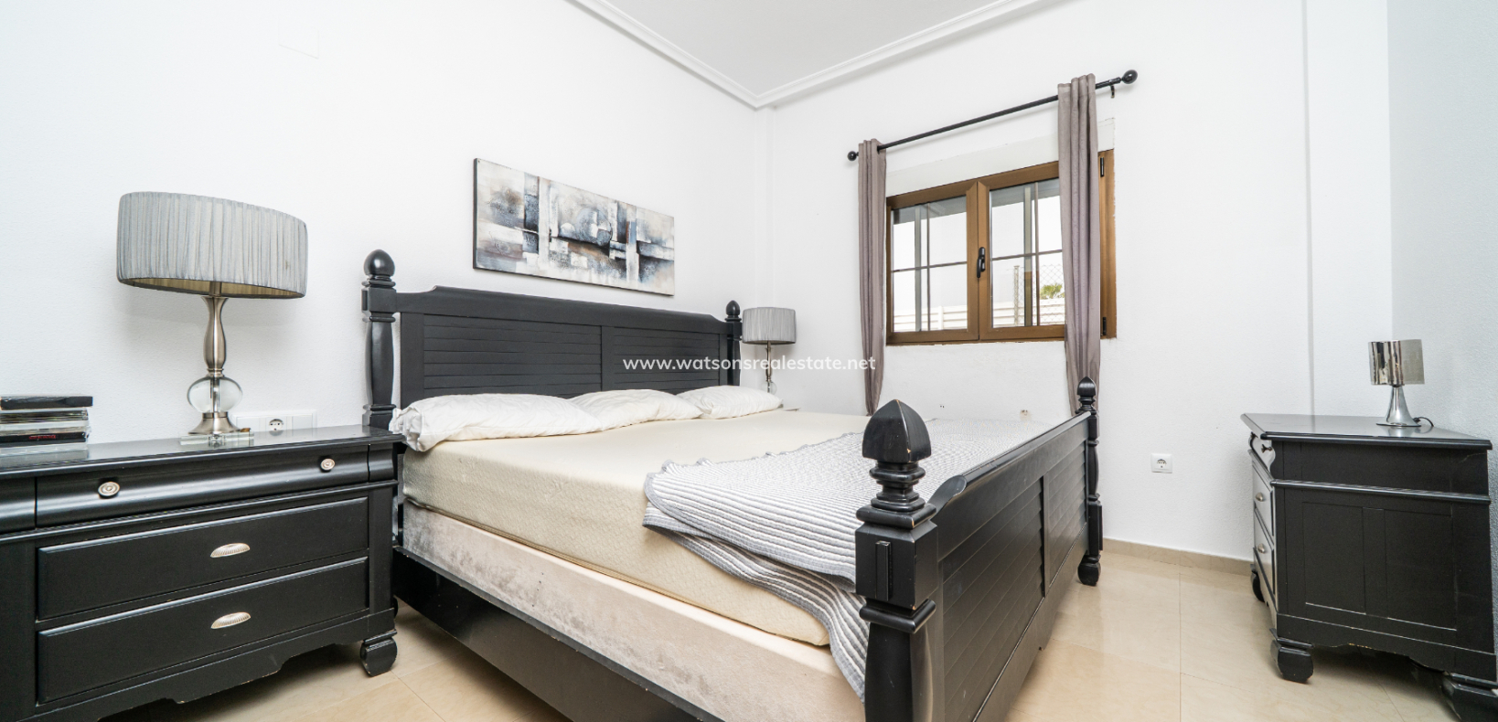 Resale - Freistendhe Villa - Urb. La Marina