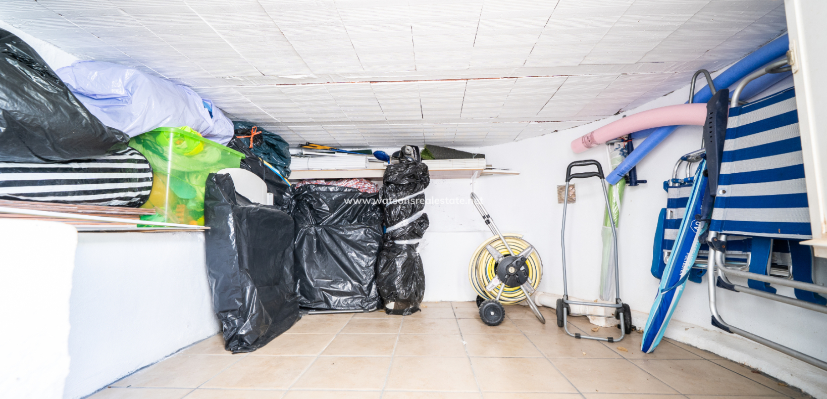 Resale - Freistendhe Villa - Urb. La Marina