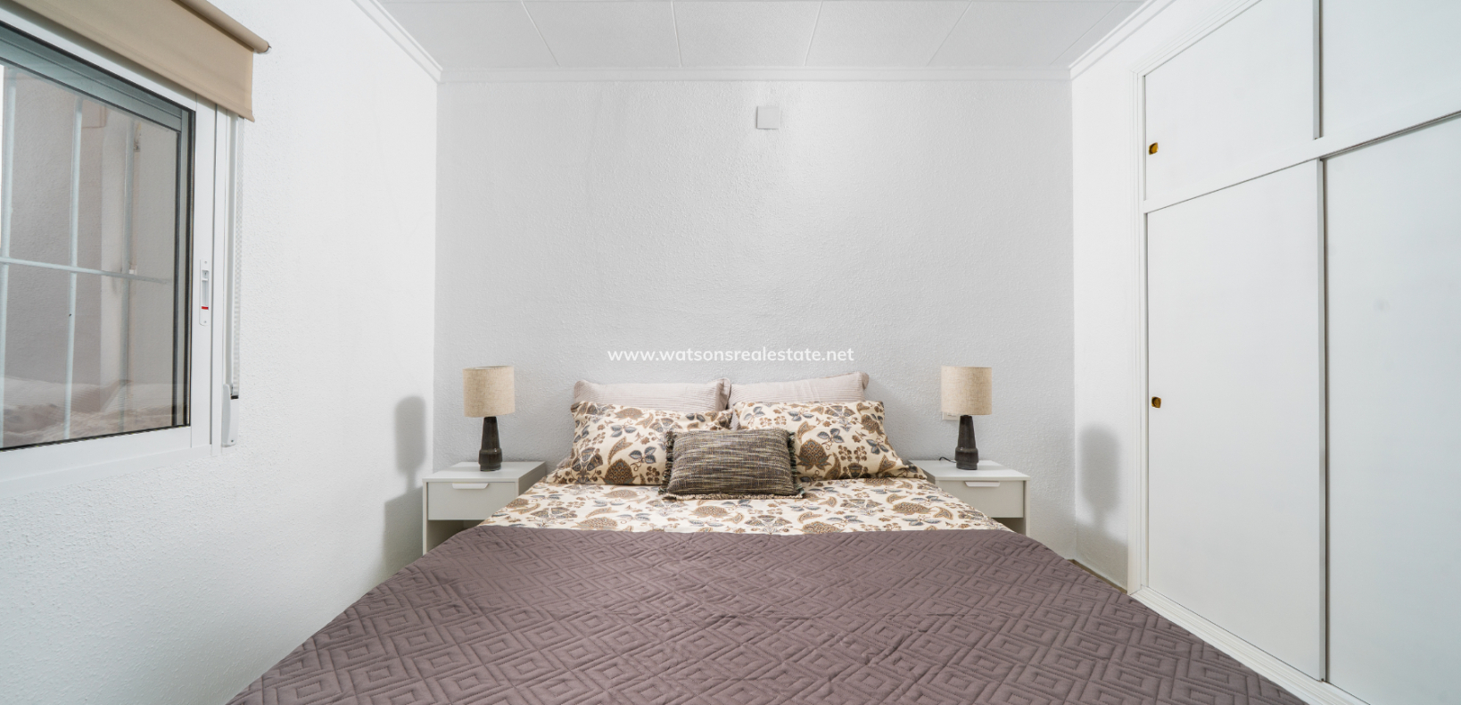 Resale - Freistendhe Villa - Urb. La Marina