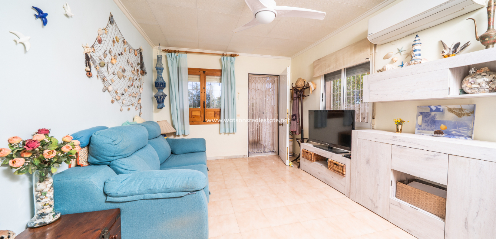 Resale - Freistendhe Villa - Urb. La Marina