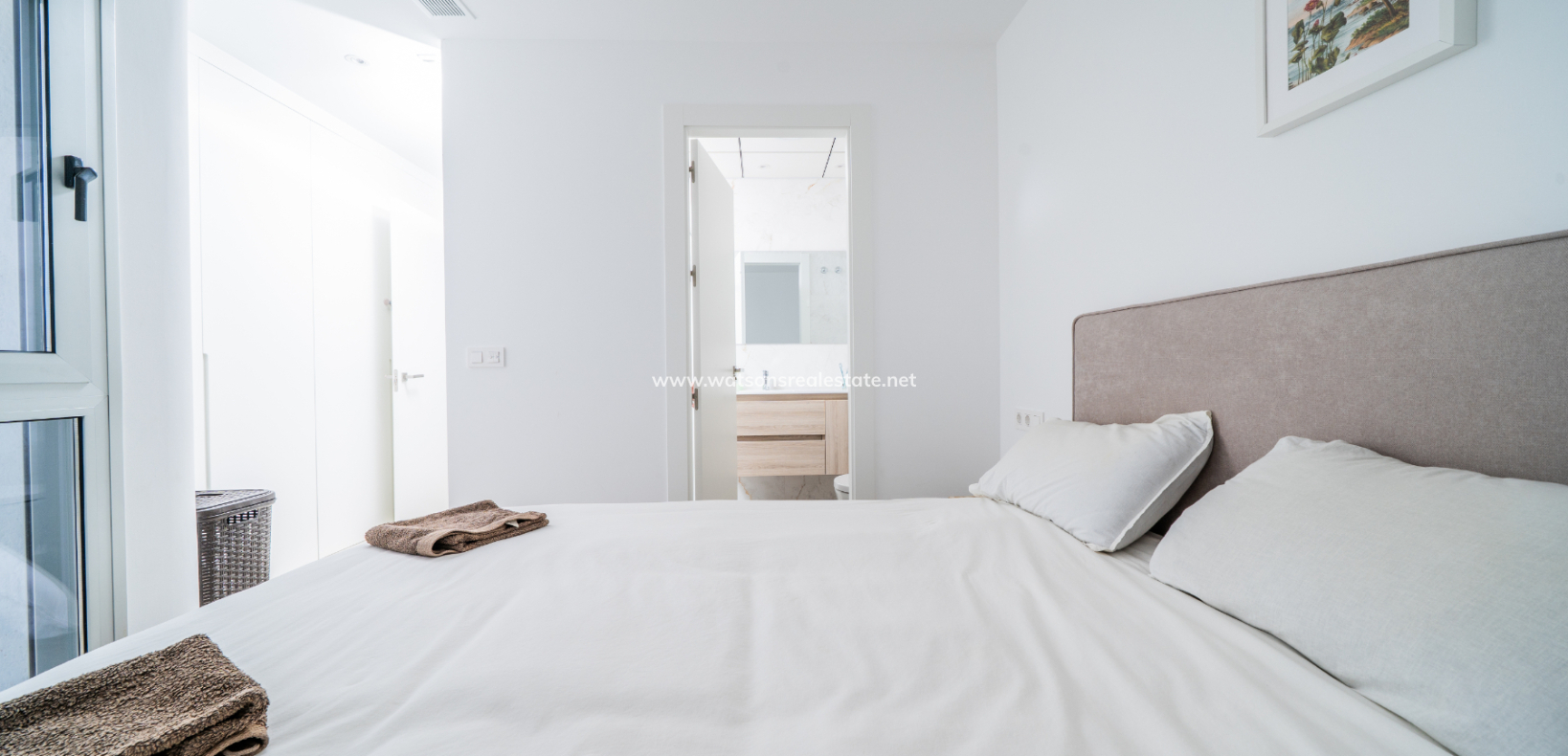 Resale - Freistendhe Villa - Urb. La Marina