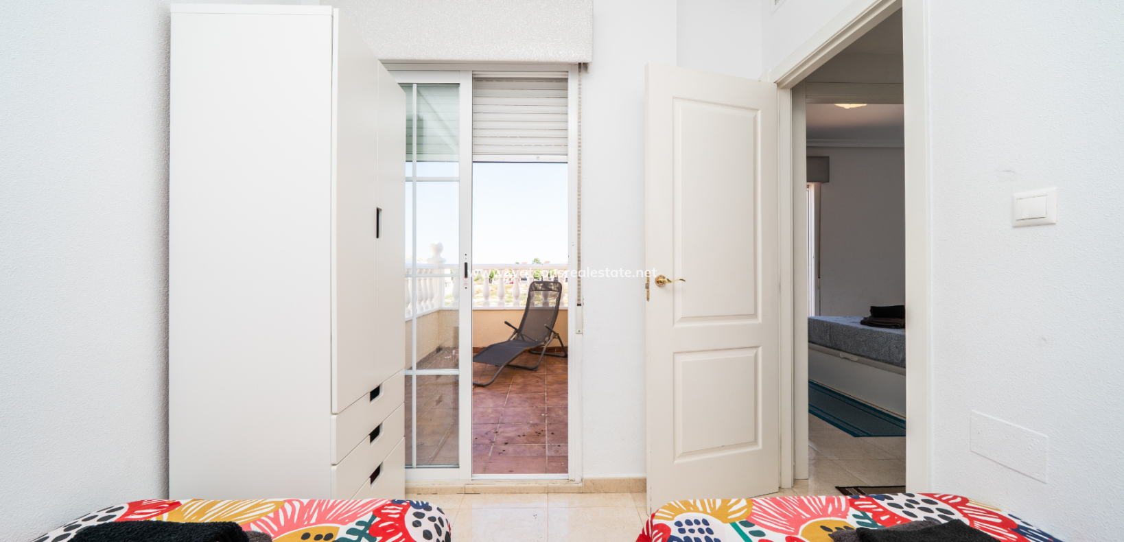 Resale - Freistendhe Villa - Urb. La Marina