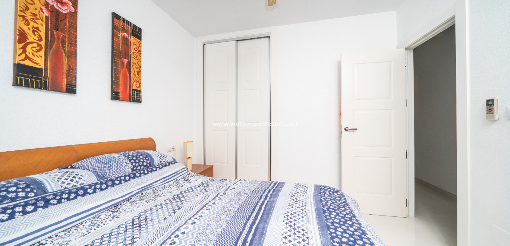 Resale - Freistendhe Villa - Urb. La Marina