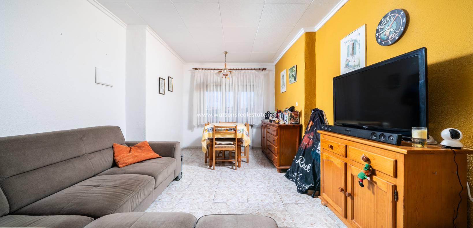 Resale - Freistendhe Villa - Urb. La Marina