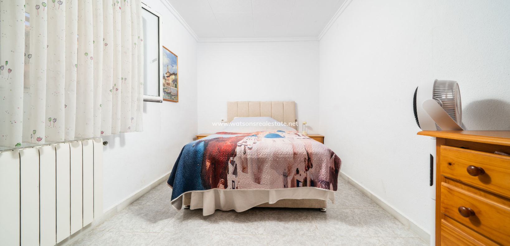 Resale - Freistendhe Villa - Urb. La Marina