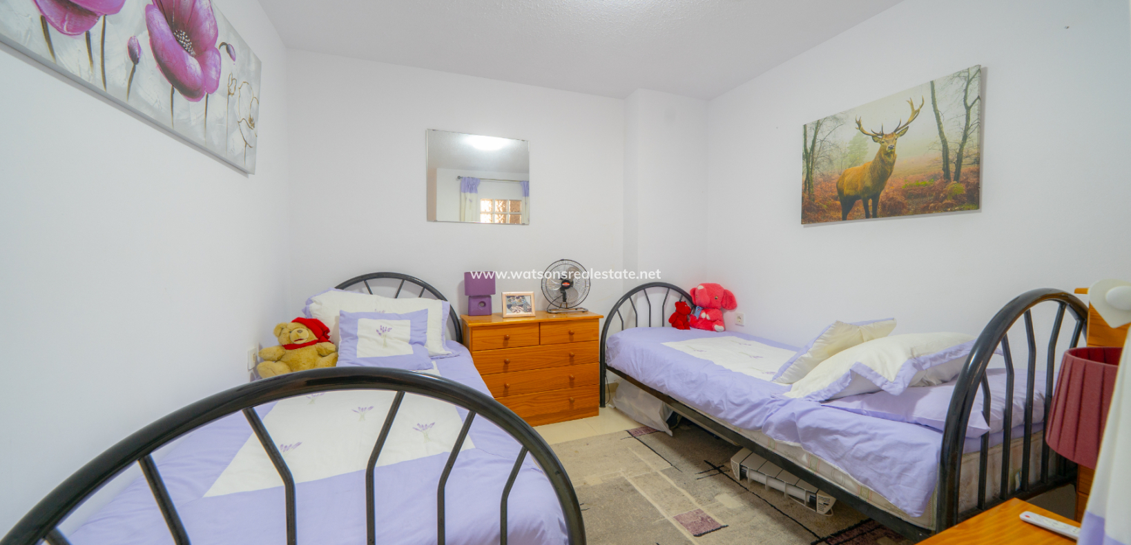 Resale - Freistendhe Villa - Urb. La Marina