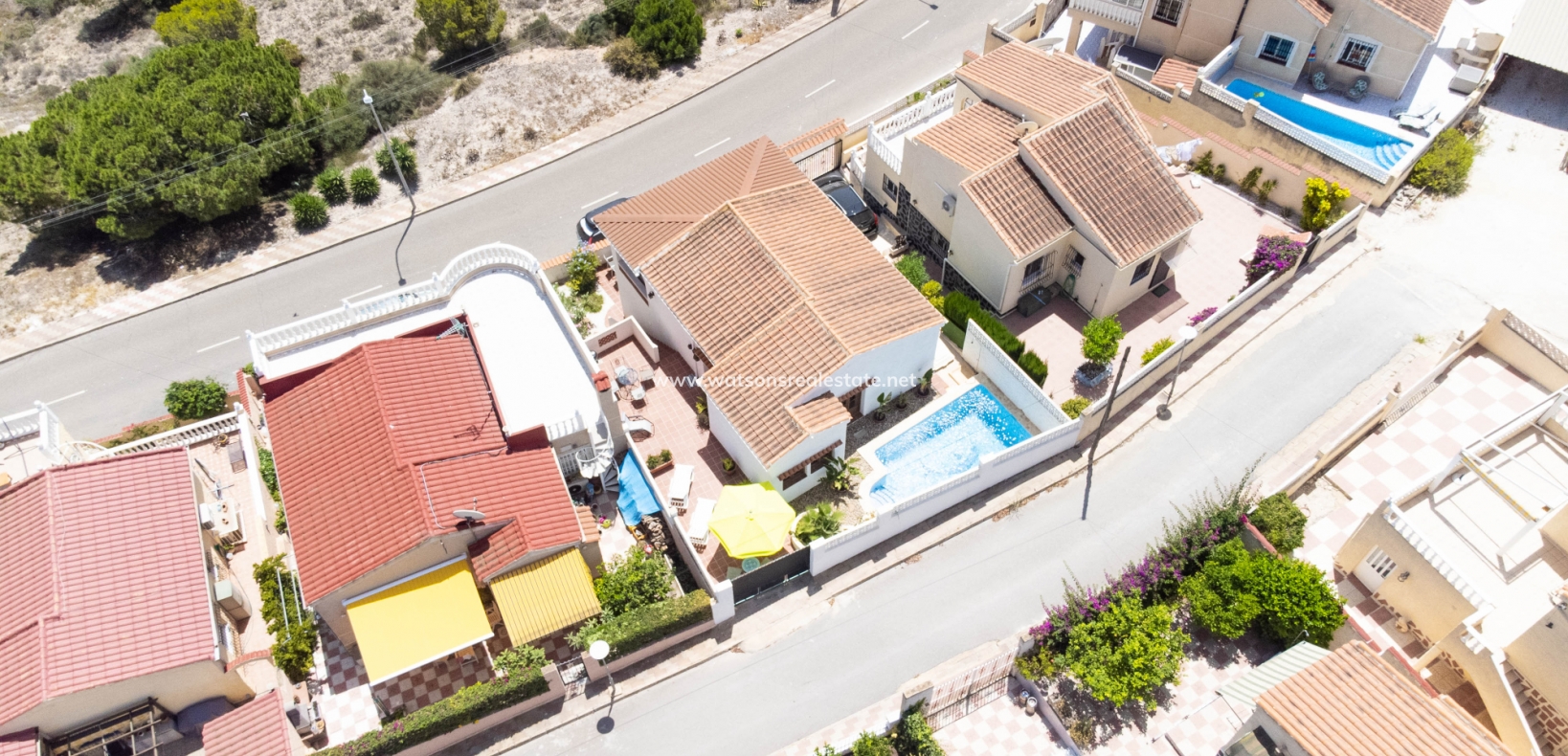 Resale - Freistendhe Villa - Urb. La Marina