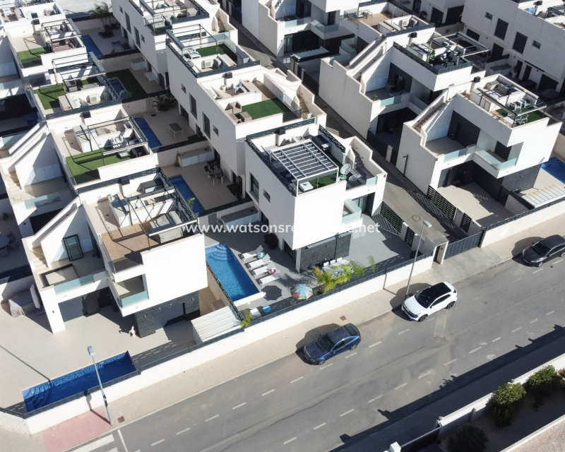 Resale - Fristaende Villa - Benijofar