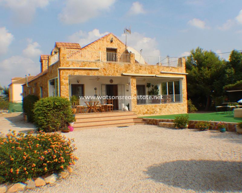 Resale - Fristaende Villa - Callosa del Segura