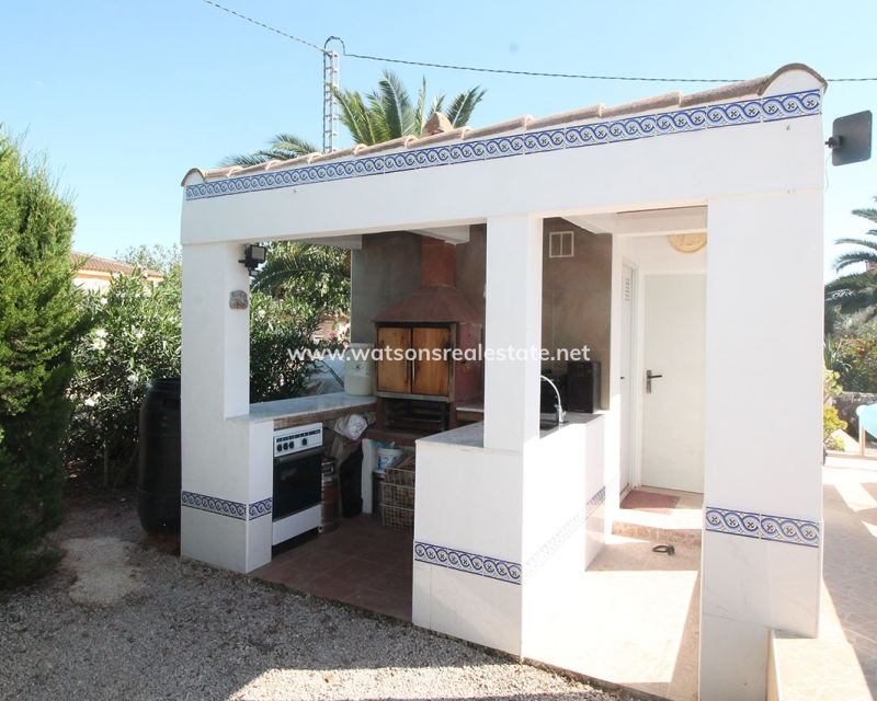 Resale - Fristaende Villa - Callosa del Segura