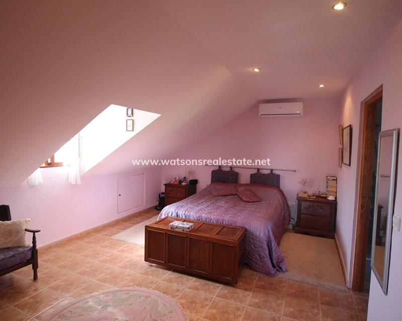 Resale - Fristaende Villa - Callosa del Segura