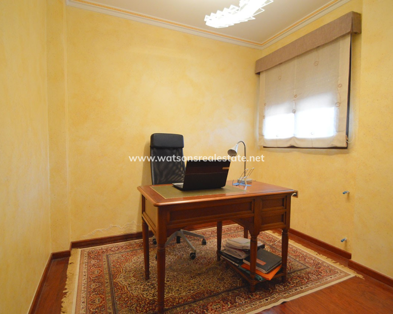 Resale - Fristaende Villa - La Callosina