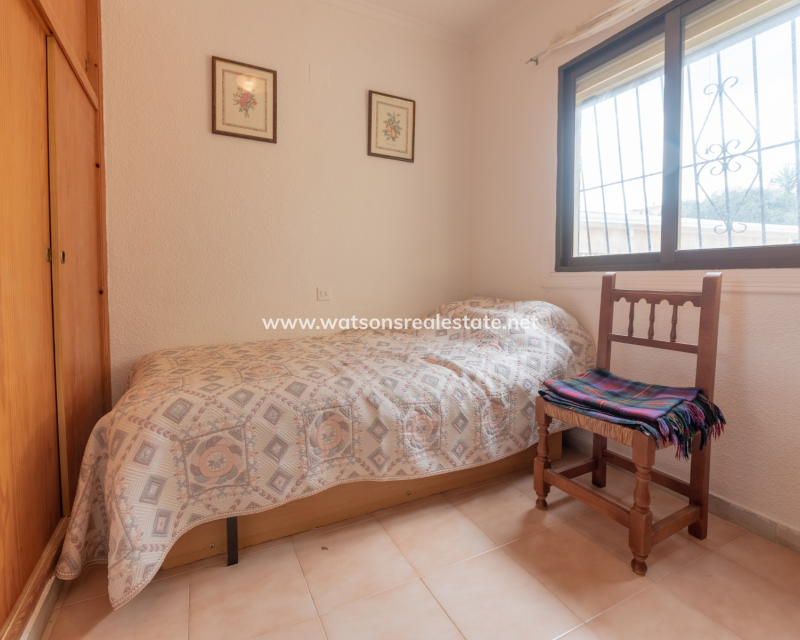 Resale - Fristaende Villa - La Marina - Urb. La Marina