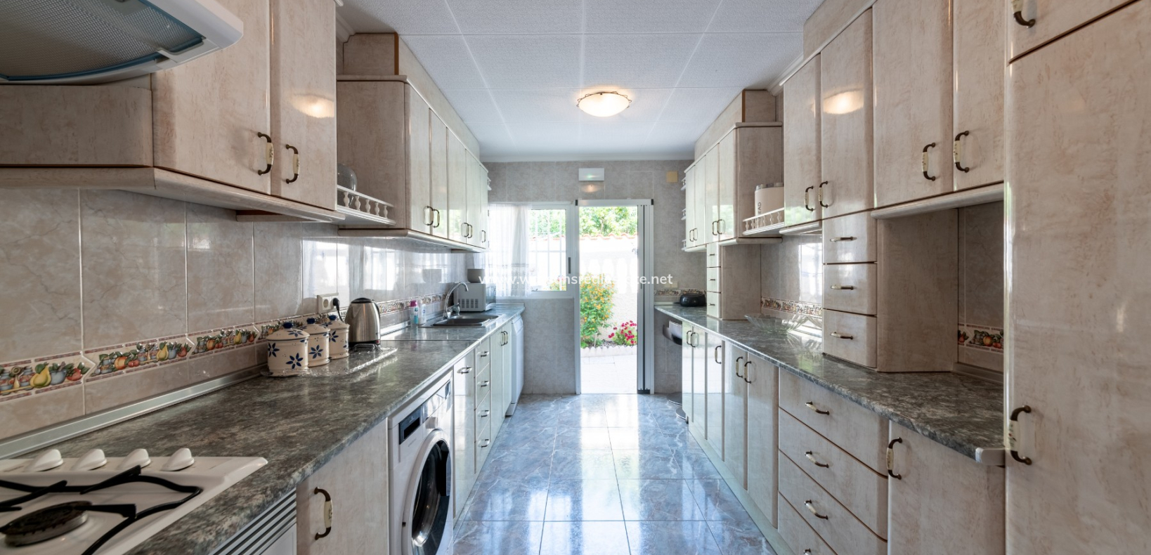 Resale - Fristaende Villa - La Marina - Urb. La Marina