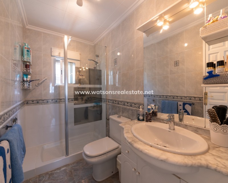Resale - Fristaende Villa - La Marina - Urb. La Marina