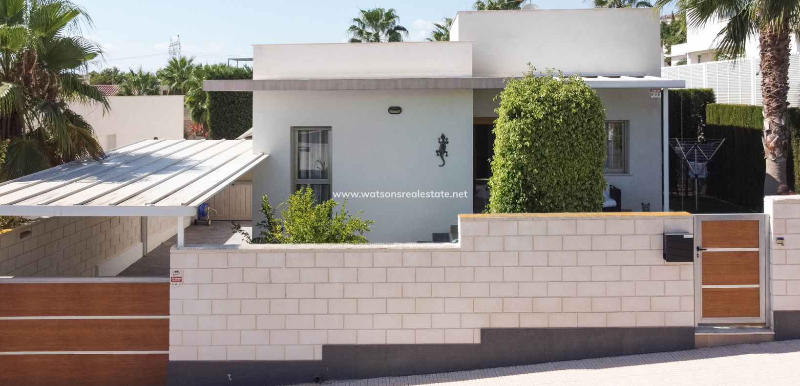 Resale - Fristaende Villa - Urb. El Oasis - La Marina