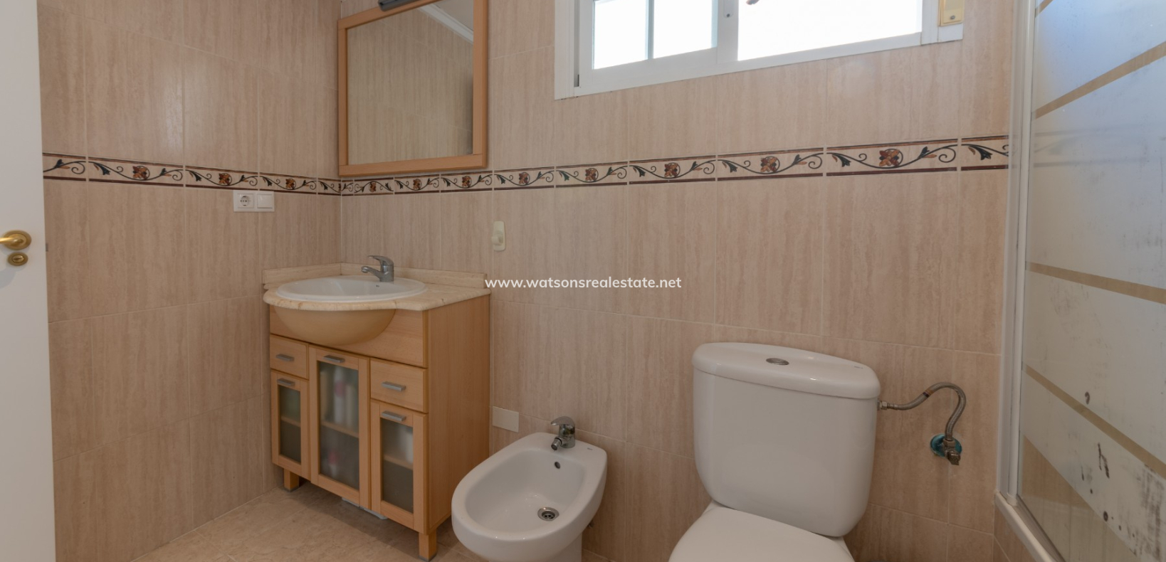 Resale - Fristaende Villa - Urb. El Oasis - La Marina