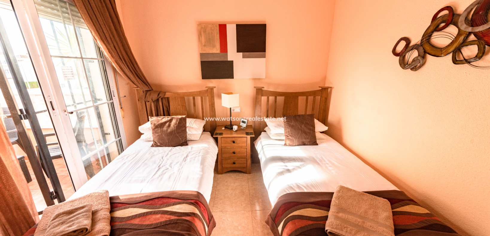 Resale - Fristaende Villa - Urb. El Oasis - La Marina