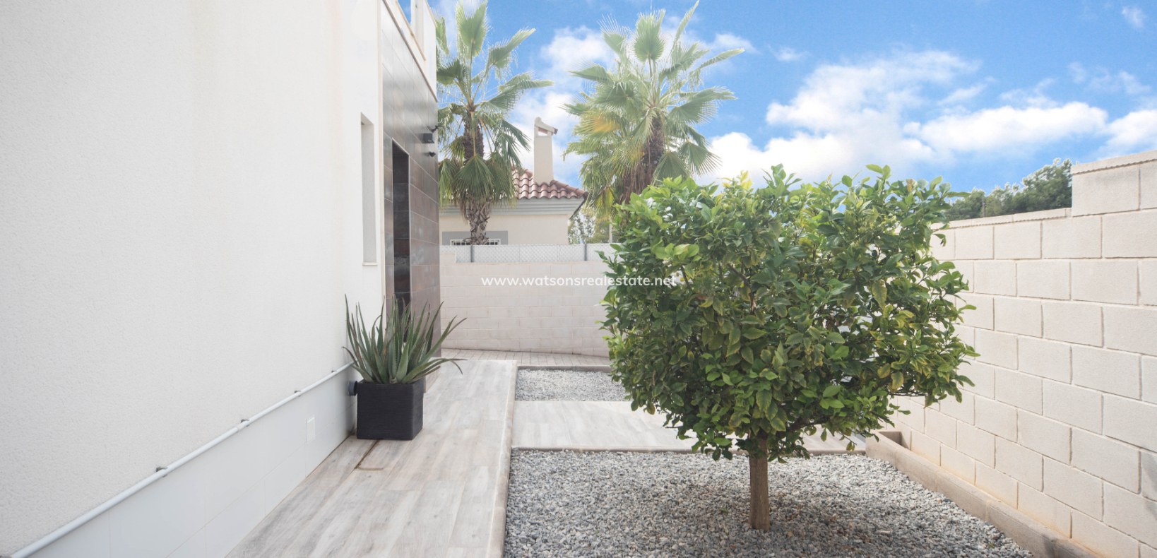Resale - Fristaende Villa - Urb. El Oasis - La Marina